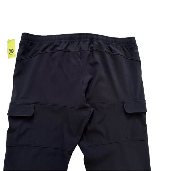 All In Motion Pants Black Stretch Pull On Cargo Tapered Leg Active Size XXL NEW - Picture 8 of 12